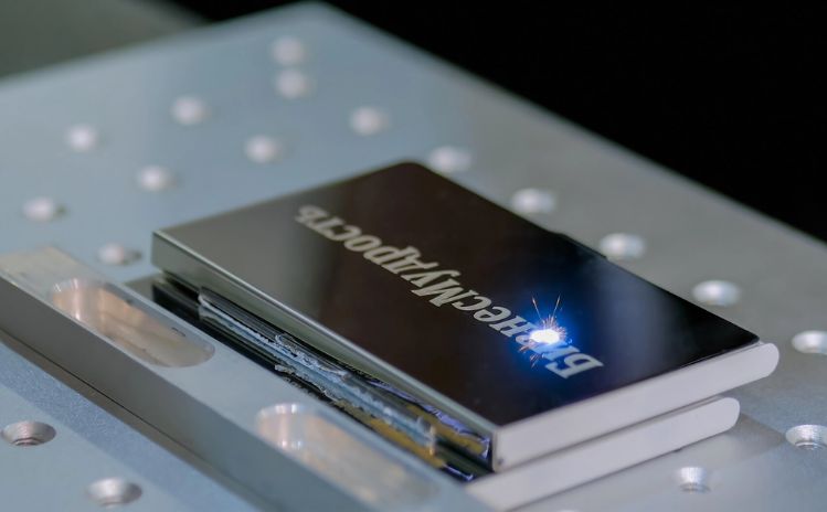 Laser Marking - Sumber Gambar Shutterstock